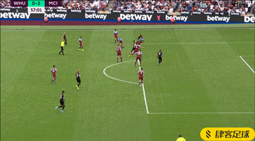 2-1，打爆日本张本智和，状态低迷连续丢分，邱党给对手上课