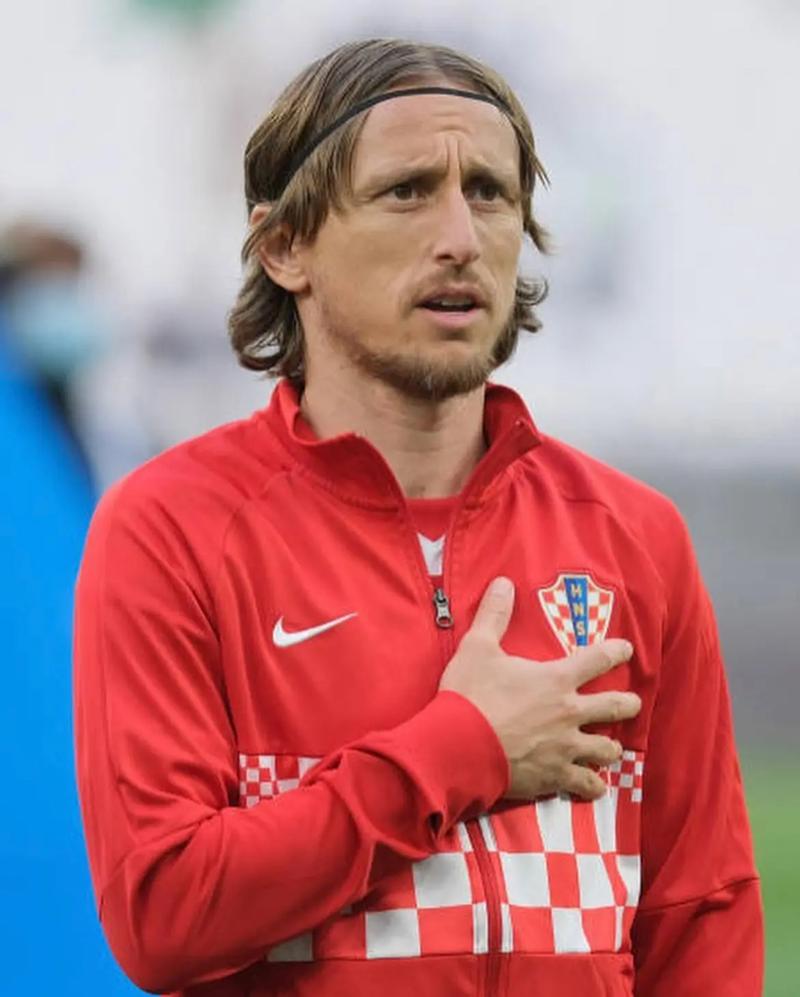 战巴萨独造3球，福布斯：梦想成真，很高兴能打出这样的表现